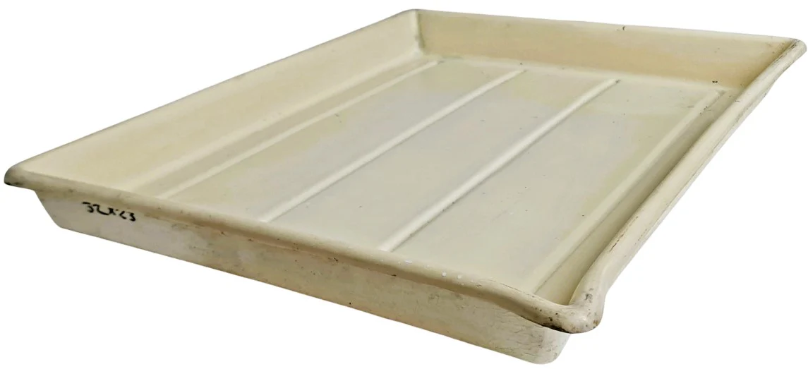 Charola Fibra de Vidrio 23×32×2½" Proesa® [Pieza]
