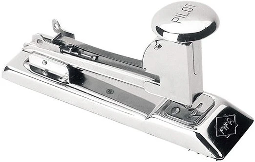 Engrapadora de Golpe Pilot® Tira Completa Fifa® 400 [Pieza]
