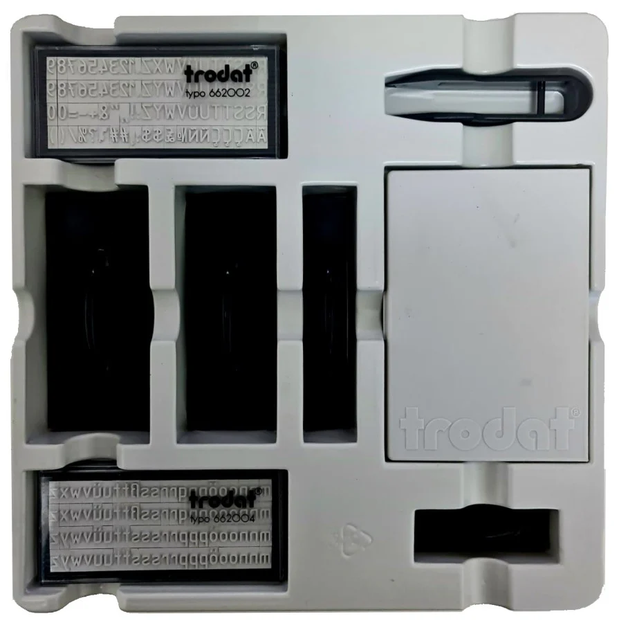 Imprentillas 6204 c/4 placas y cojin 6mm Mayusculas minusculas Trodat® 67971 [Pieza] - Image 2