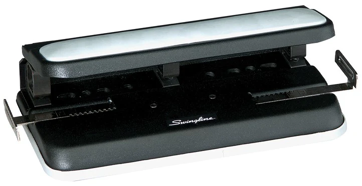 Perforadora Triple Easy Touch Ajustable p/32 hojas Carta ACCO® P5110 [Pieza]